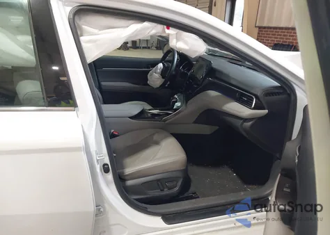 2023 Toyota Camry Xle z USA, uszkodzony, nr VIN 4T1F11AK0PU829226